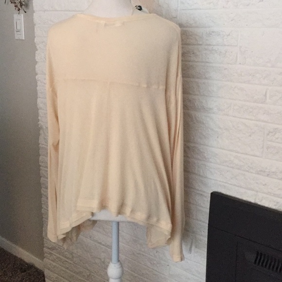 Mur Mur shark bite hem top NWT - Picture 3 of 8